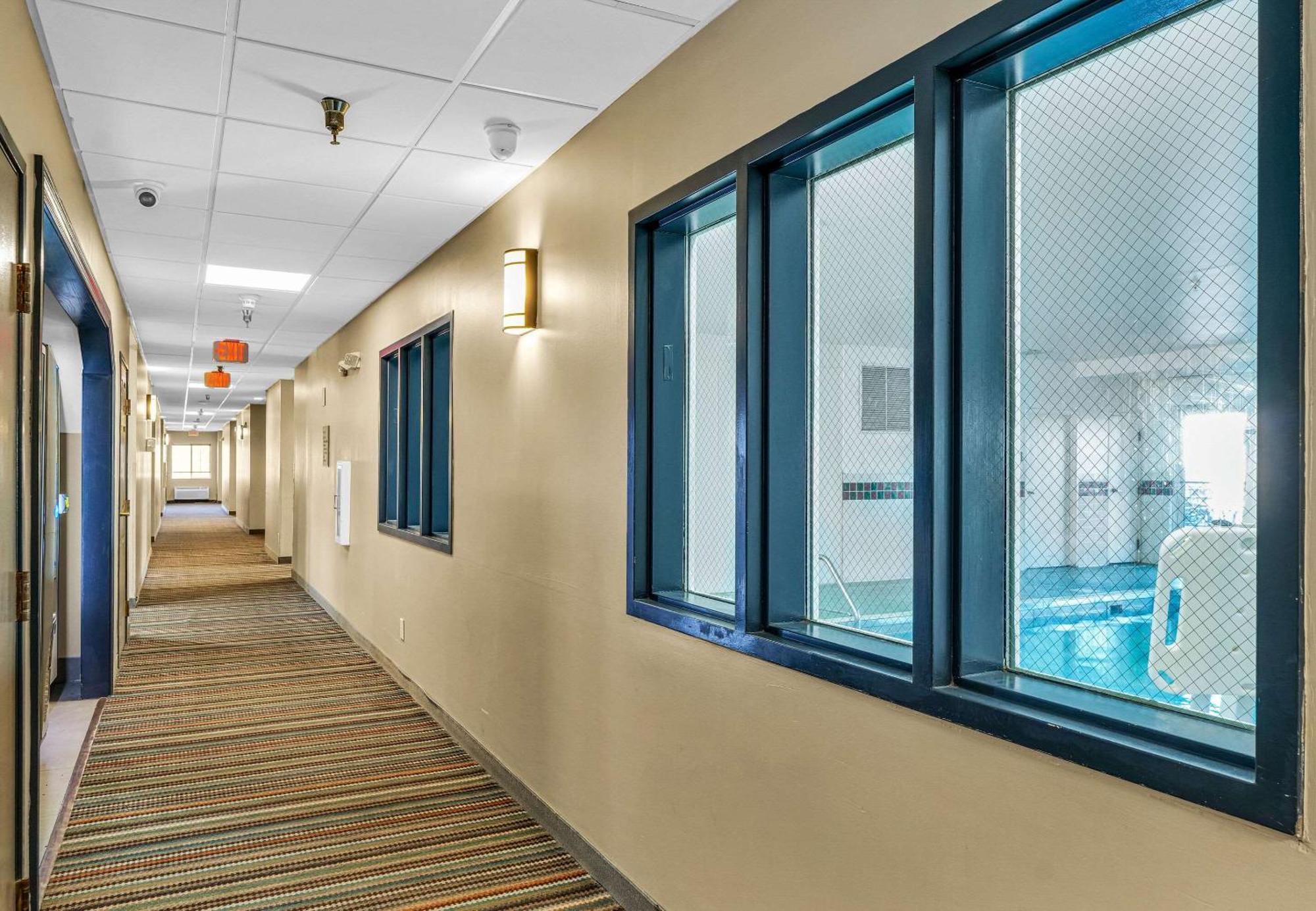 Country Inn & Suites By Radisson, Decatur, Il מראה חיצוני תמונה