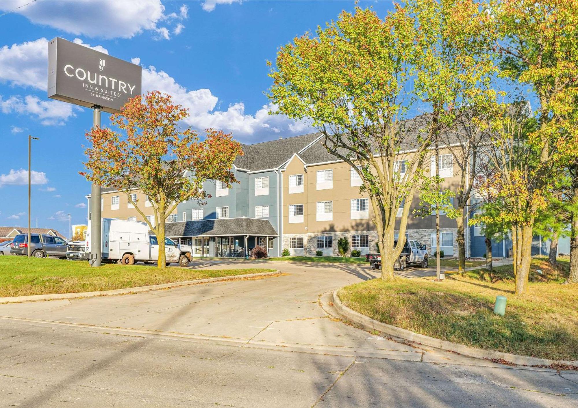 Country Inn & Suites By Radisson, Decatur, Il מראה חיצוני תמונה