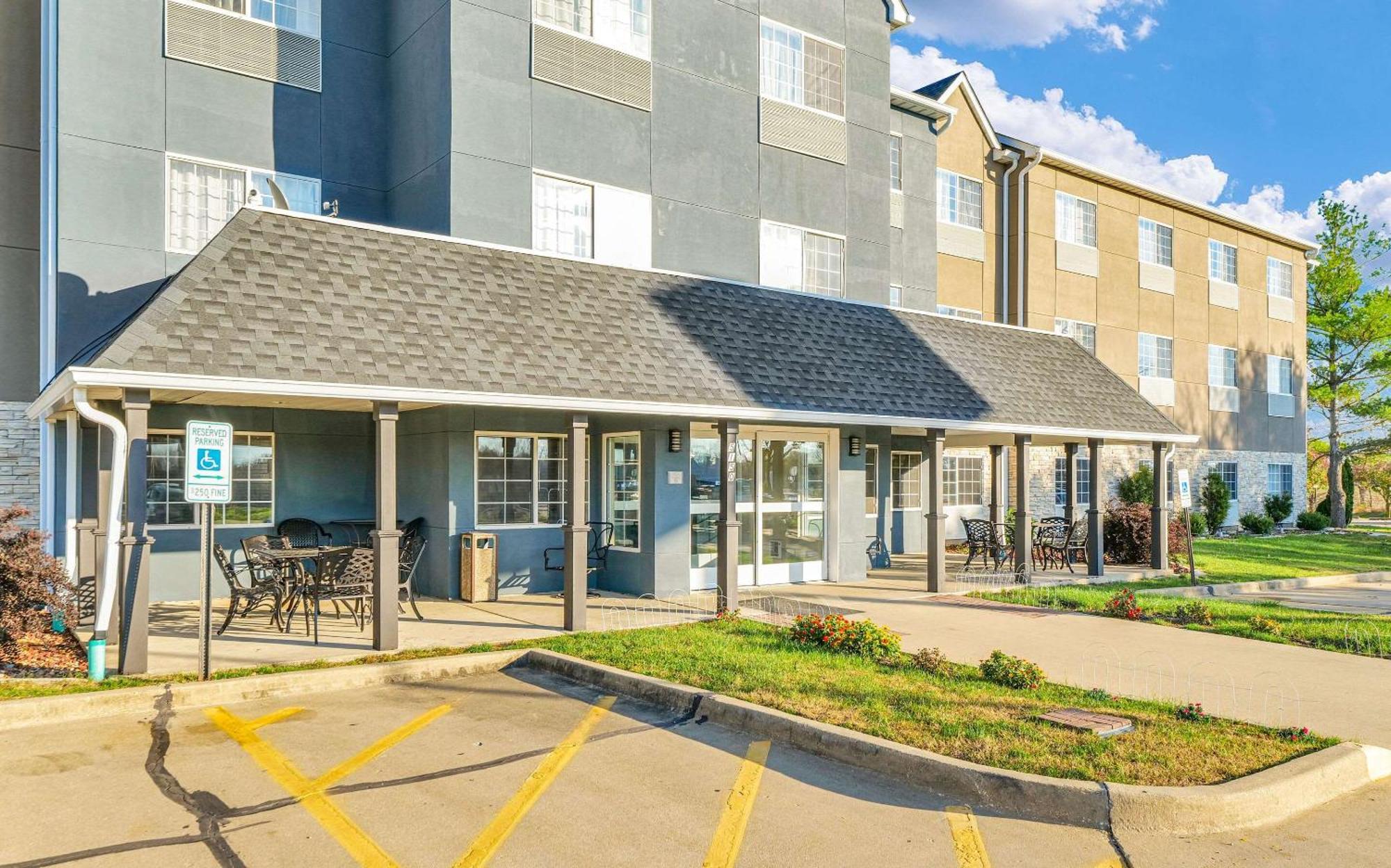 Country Inn & Suites By Radisson, Decatur, Il מראה חיצוני תמונה